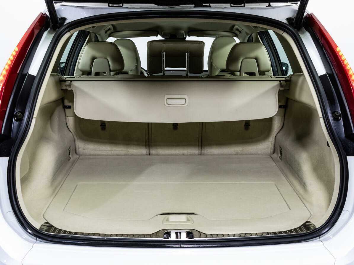 Купить Volvo XC60, 2016, 60 990 км, фото №14