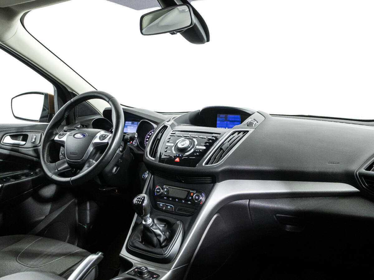 Купить Ford Kuga, 2013, 210 763 км, фото №9