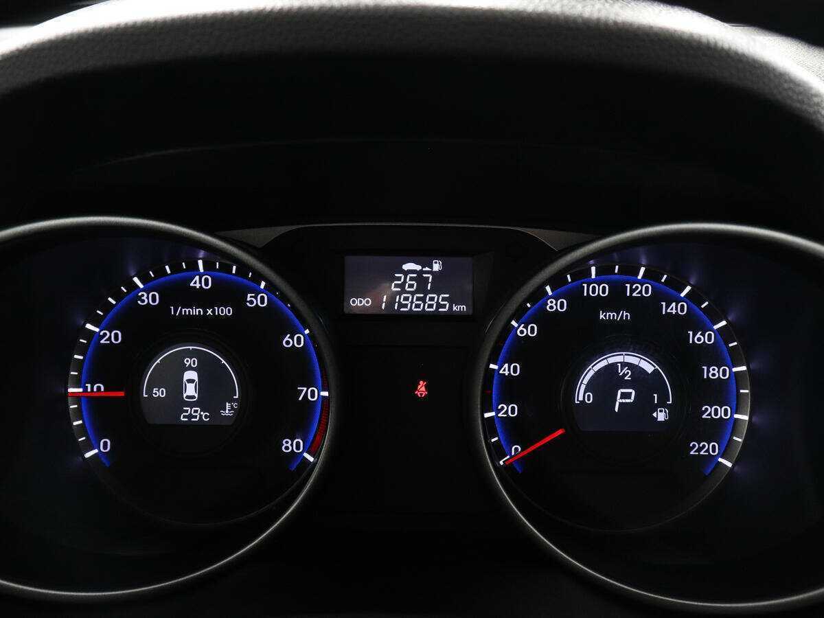 Купить Hyundai ix35, 2015, 119 683 км, фото №11