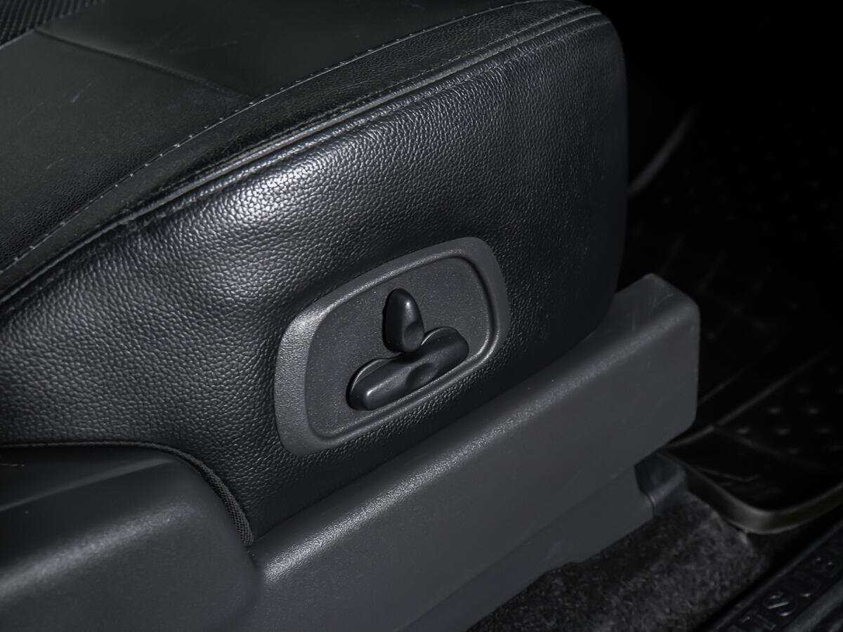 Купить Mitsubishi Pajero, 2012, 177 976 км, фото №13