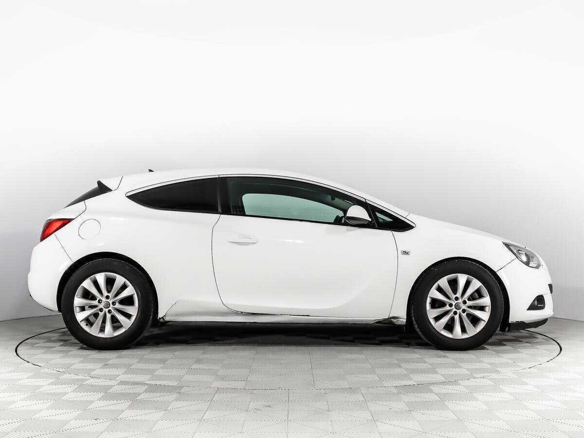 Купить Opel Astra GTC, 2012, 197 625 км, фото №4