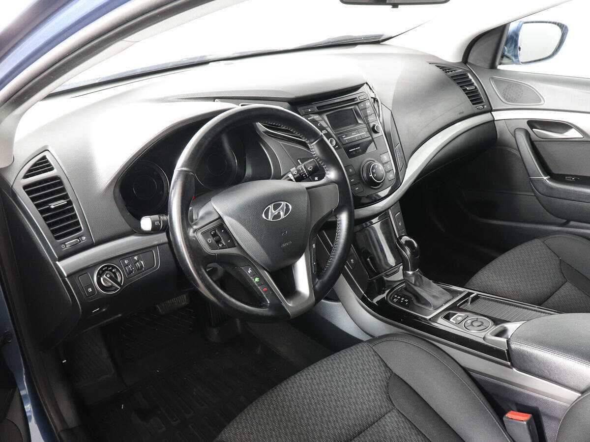 Купить Hyundai i40, 2015, 89 274 км, фото №9