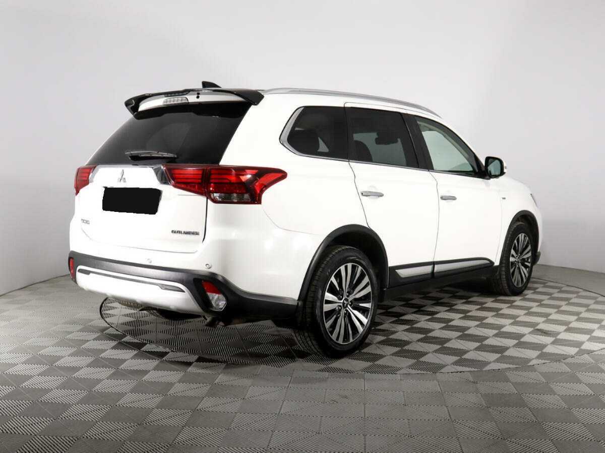 Купить Mitsubishi Outlander, 2019, 228 149 км, фото №8