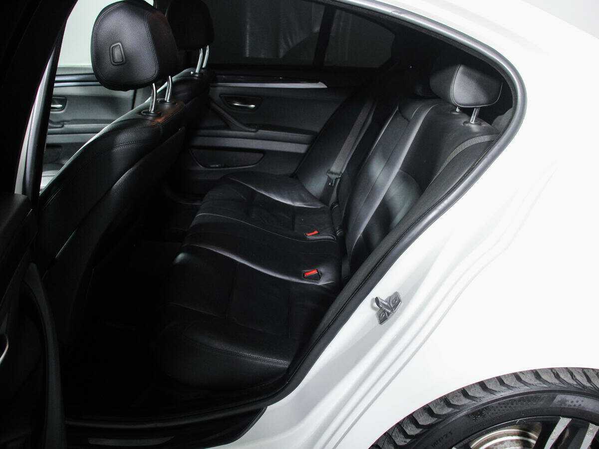 Купить BMW 5 серии 528i, 2013, 235 185 км, фото №5