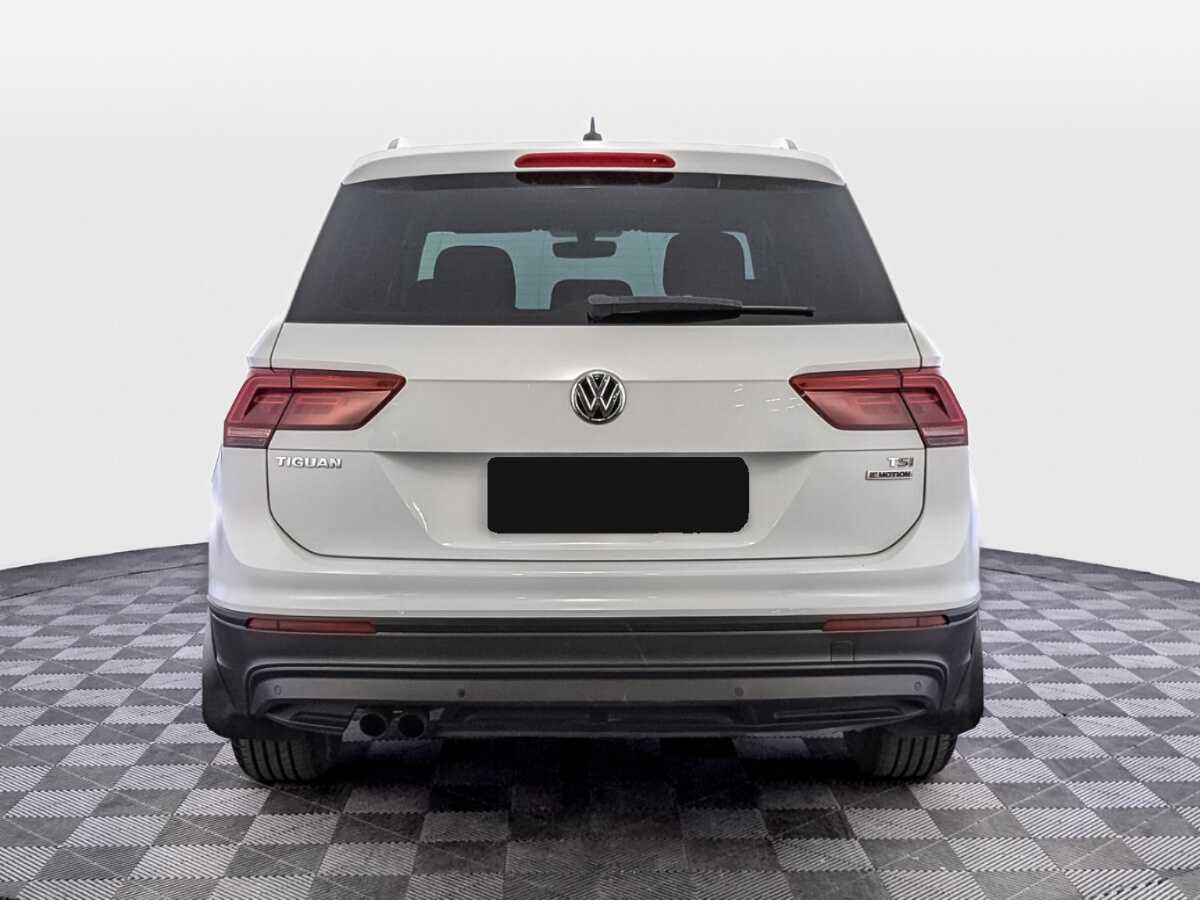 Купить Volkswagen Tiguan, 2017, 132 657 км, фото №6