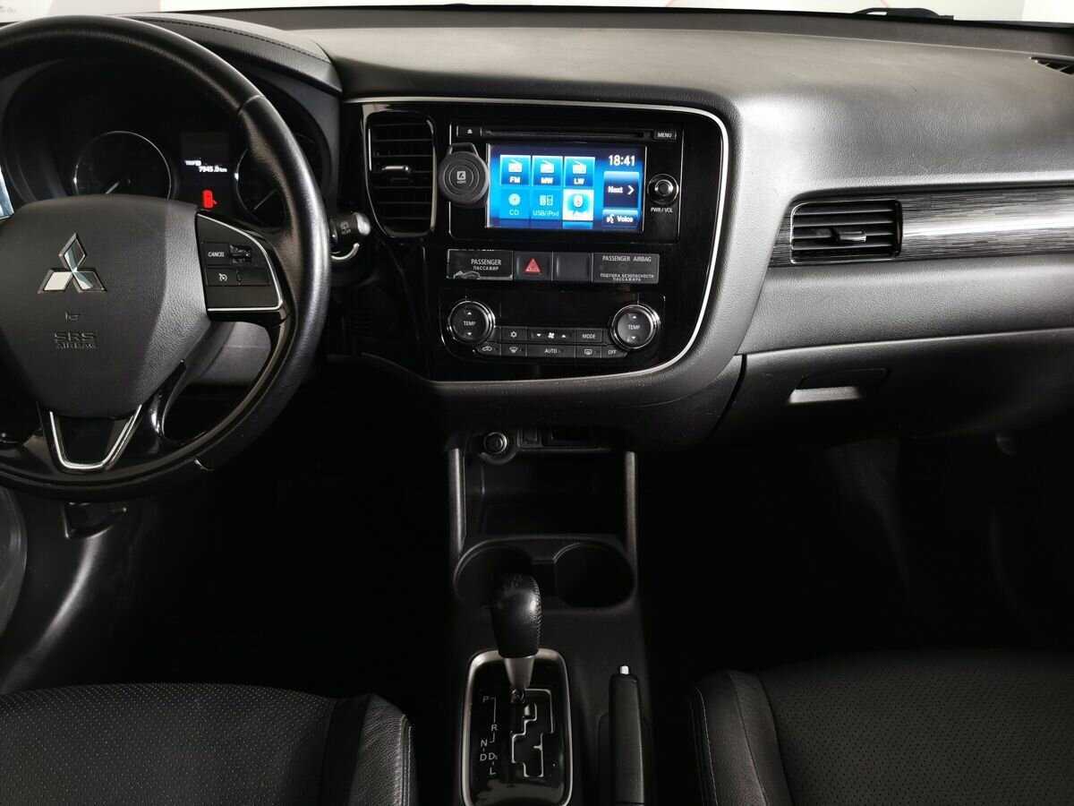 Купить Mitsubishi Outlander, 2016, 172 740 км, фото №11