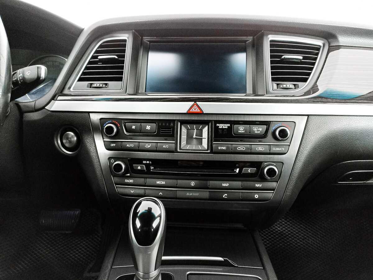 Купить Hyundai Genesis, 2016, 137 465 км, фото №13