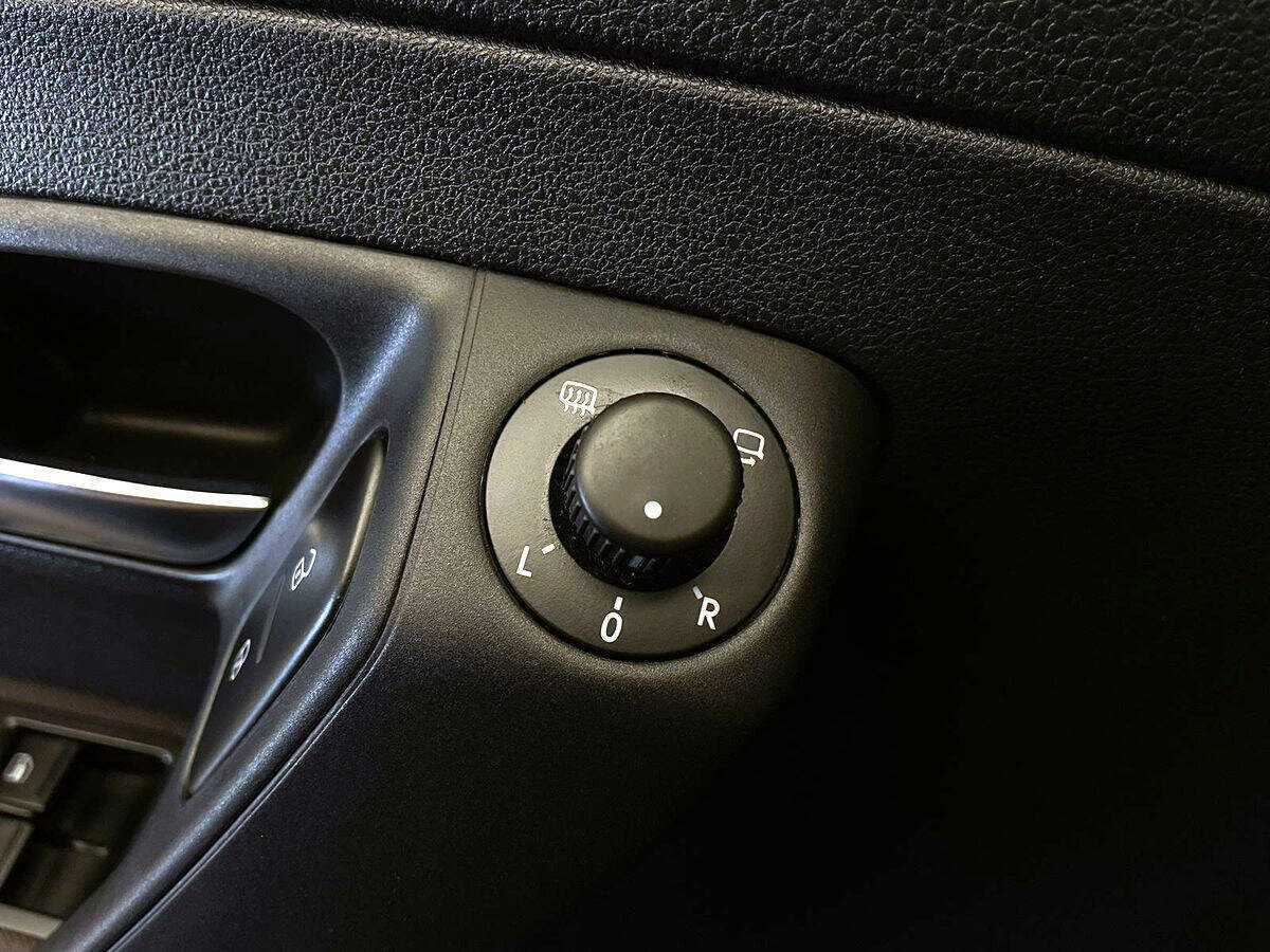 Купить Volkswagen Polo, 2018, 39 212 км, фото №13