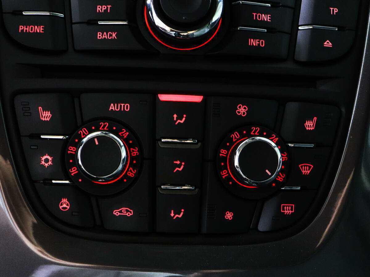 Купить Opel Astra, 2012, 86 297 км, фото №13