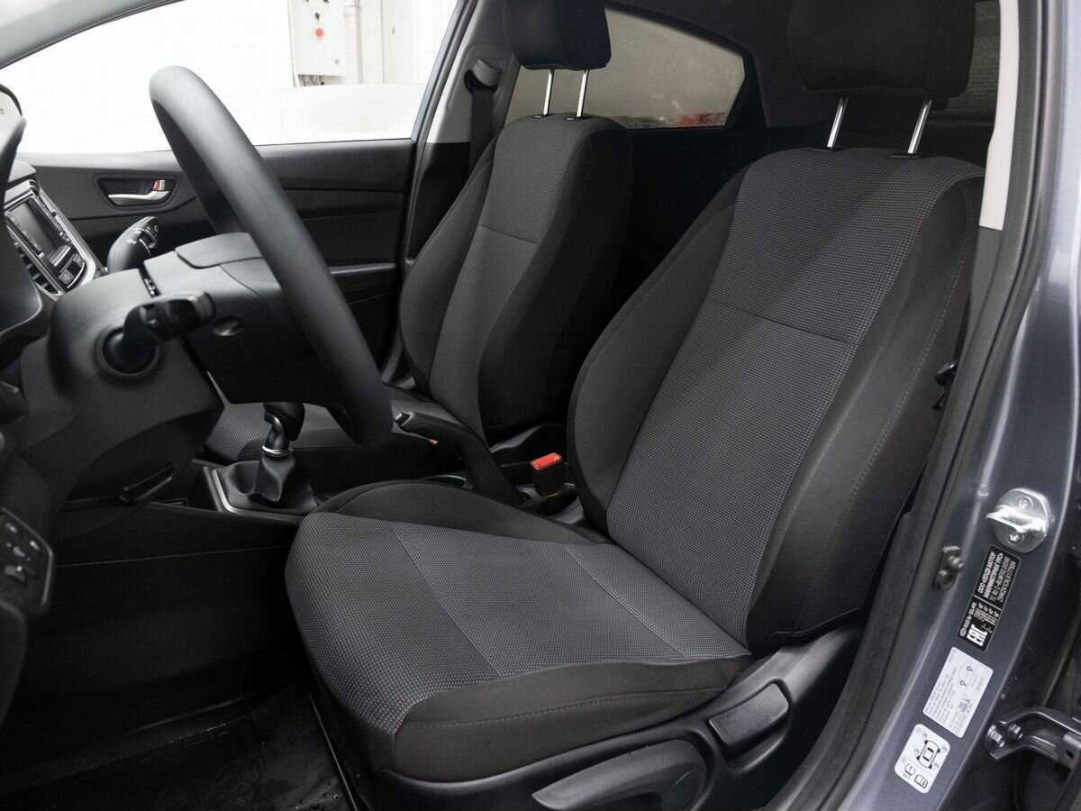 Купить Hyundai Solaris, 2019, 36 124 км, фото №10