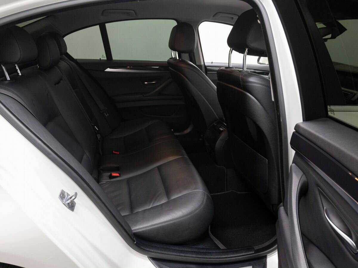 Купить BMW 5 серии 528i xDrive, 2013, 155 000 км, фото №12