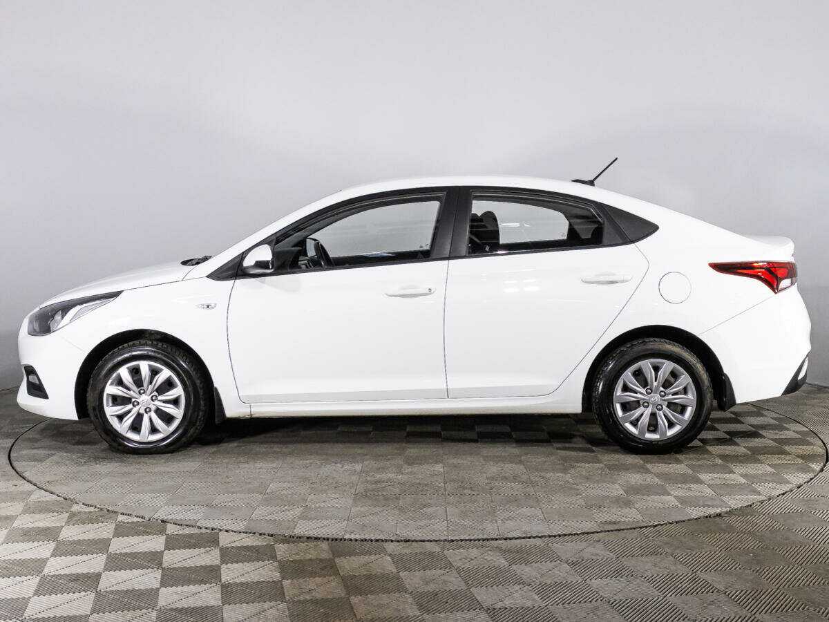 Купить Hyundai Solaris, 2018, 106 908 км, фото №8
