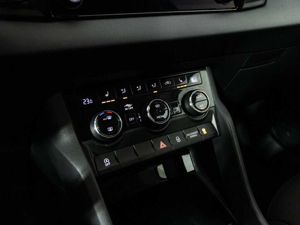 Купить Skoda Karoq DSG6, 2021, 72 402 км, фото №16