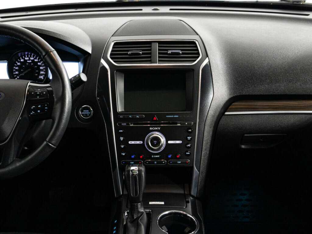 Купить Ford Explorer, 2018, 194 299 км, фото №14