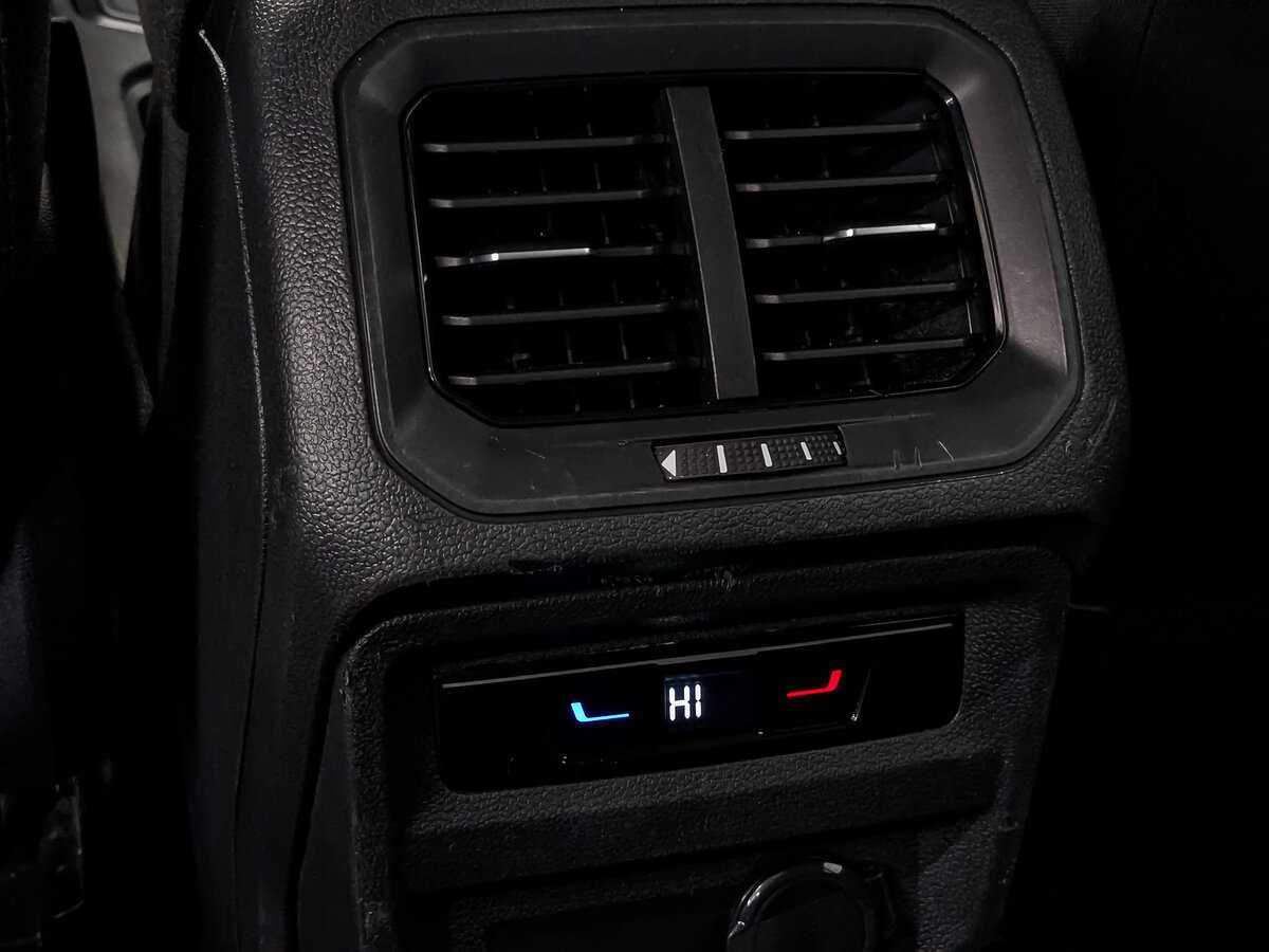Купить Volkswagen Tiguan, 2021, 142 432 км, фото №29