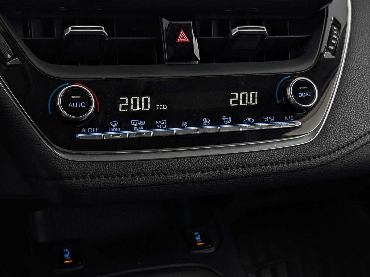 Купить Toyota Corolla, 2019, 99 600 км, фото №23