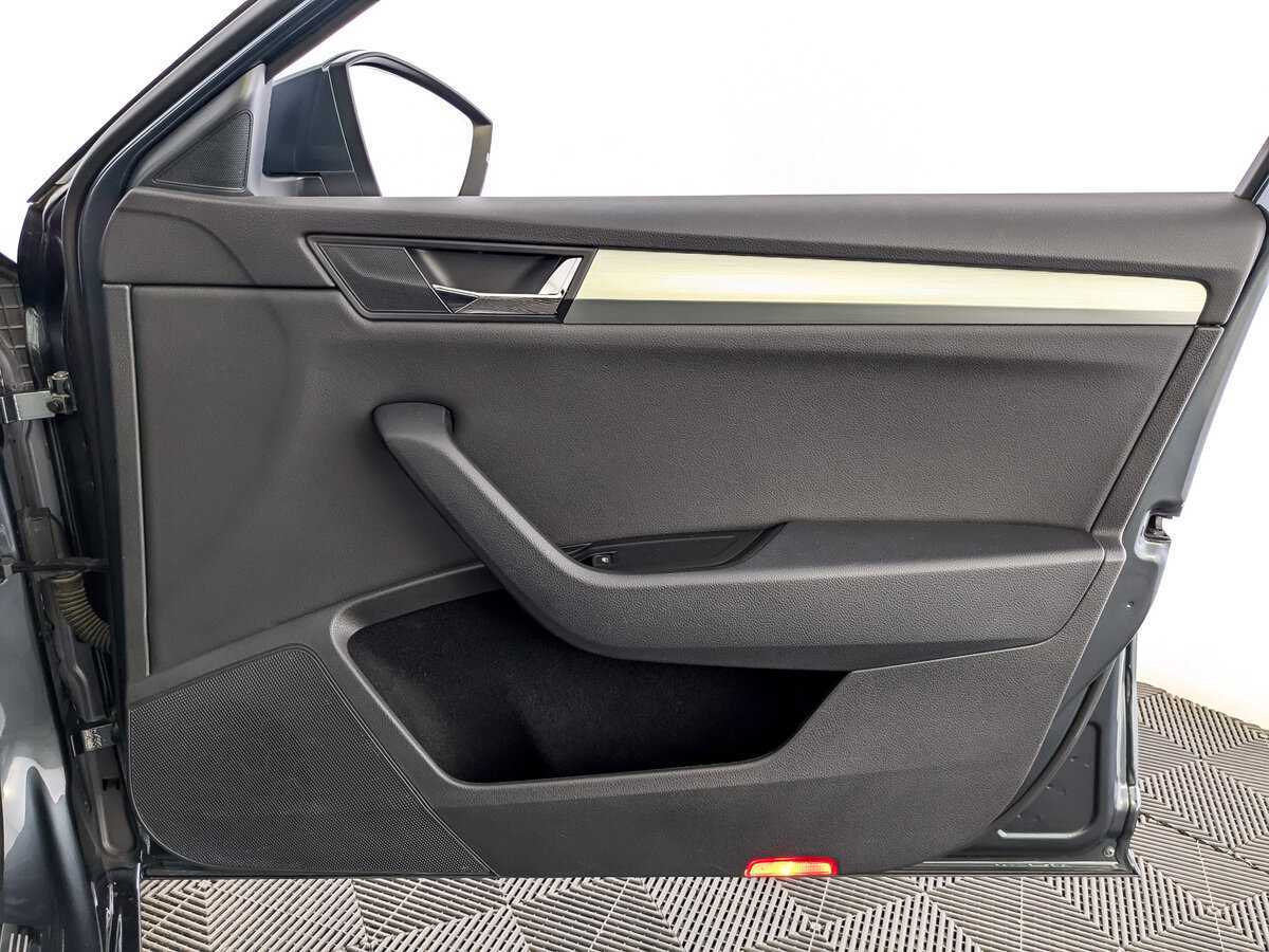 Купить Skoda Superb, 2019, 110 767 км, фото №24