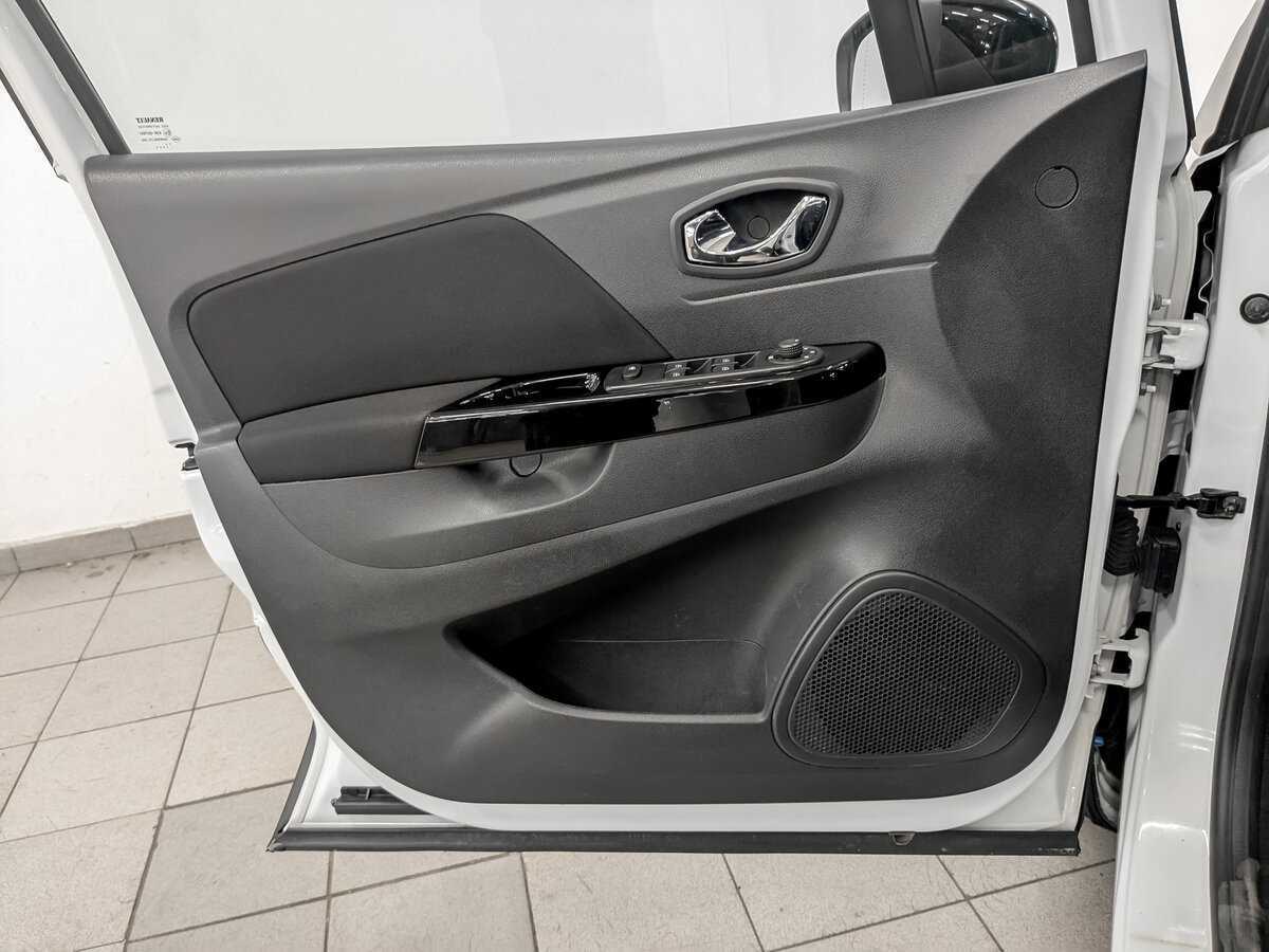 Купить Renault Kaptur, 2018, 116 793 км, фото №17