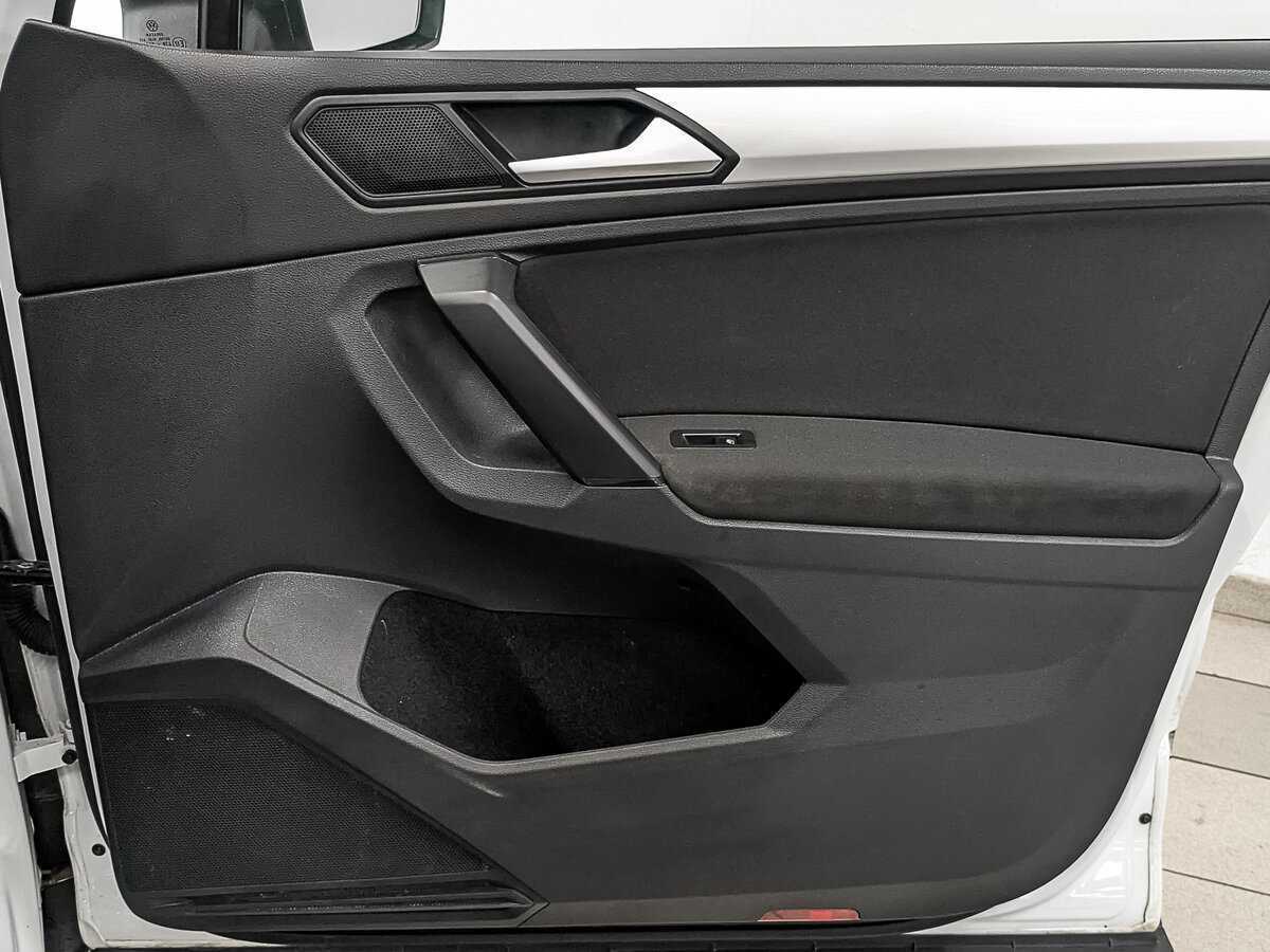 Купить Volkswagen Tiguan, 2021, 153 130 км, фото №23