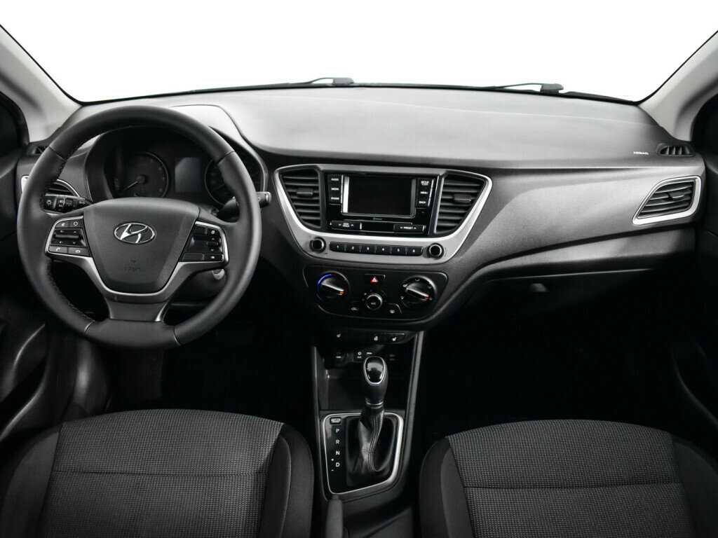 Купить Hyundai Solaris, 2017, 95 890 км, фото №12
