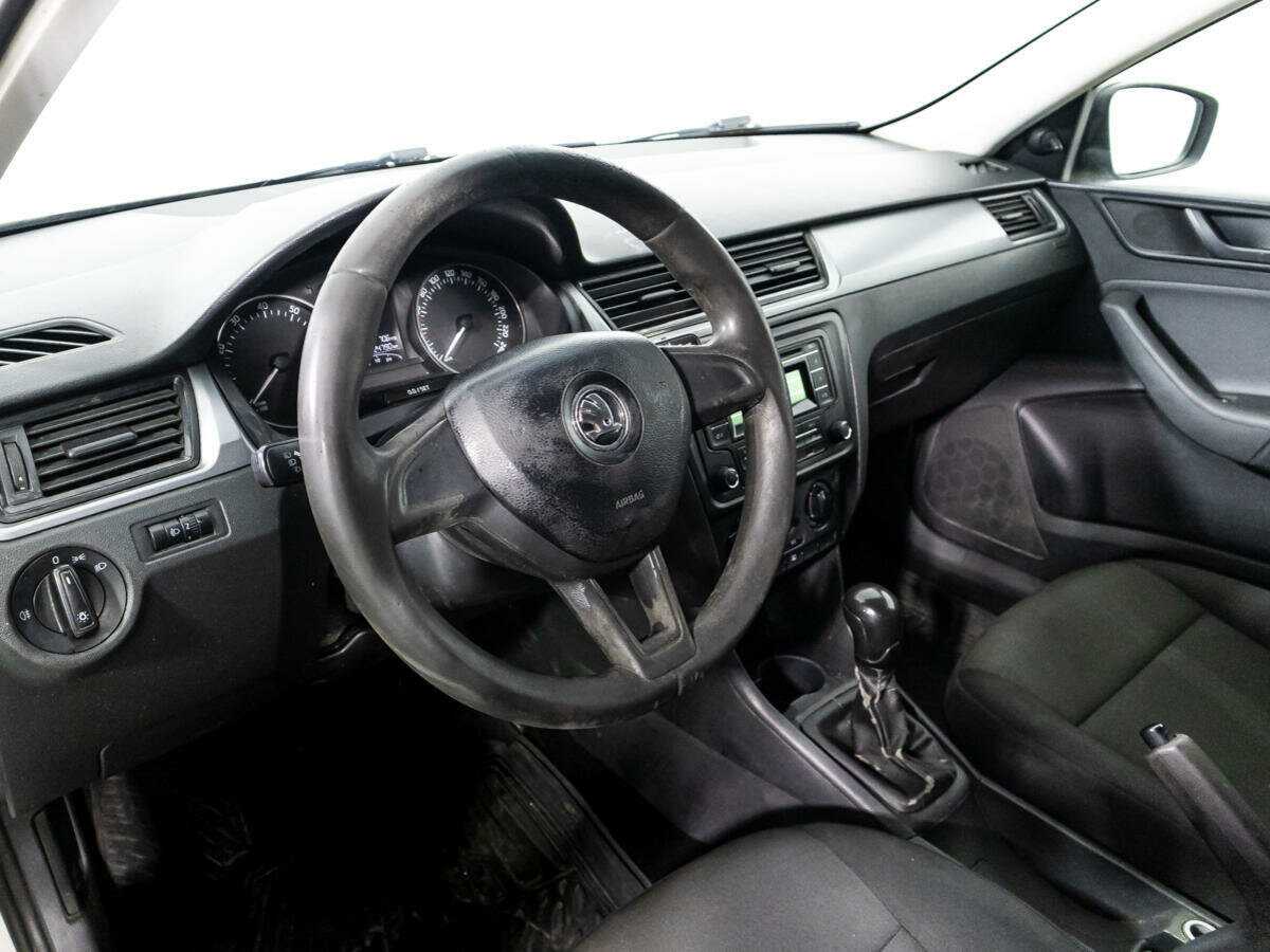 Купить Skoda Rapid, 2016, 524 788 км, фото №7