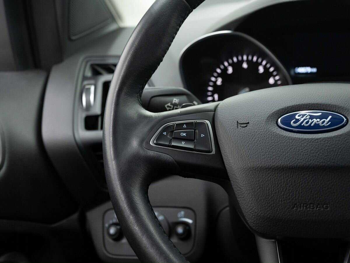 Купить Ford Kuga, 2017, 49 000 км, фото №16