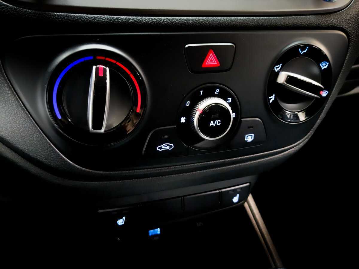 Купить Hyundai Solaris, 2021, 38 055 км, фото №16