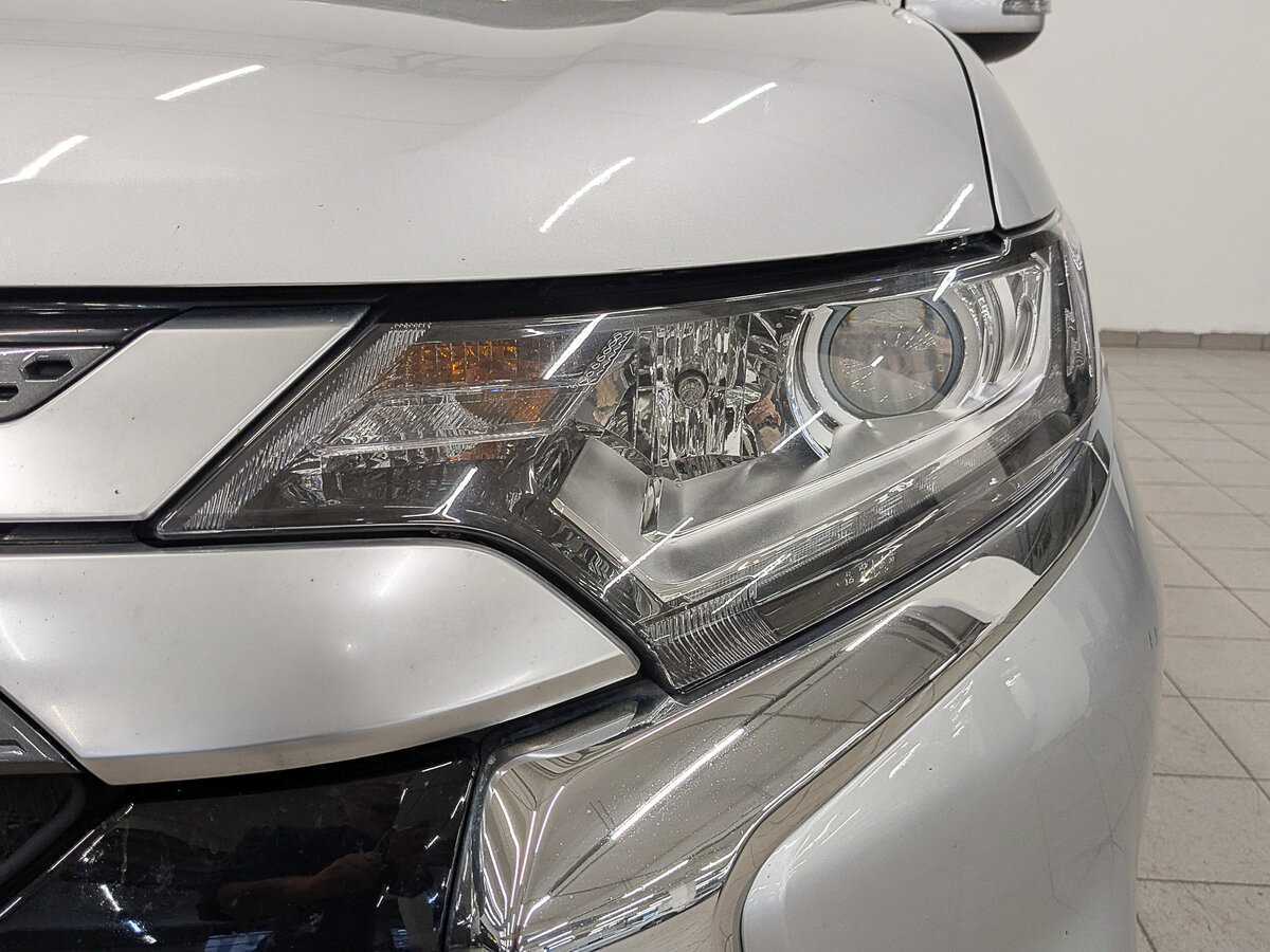 Купить Mitsubishi Outlander, 2020, 69 335 км, фото №11