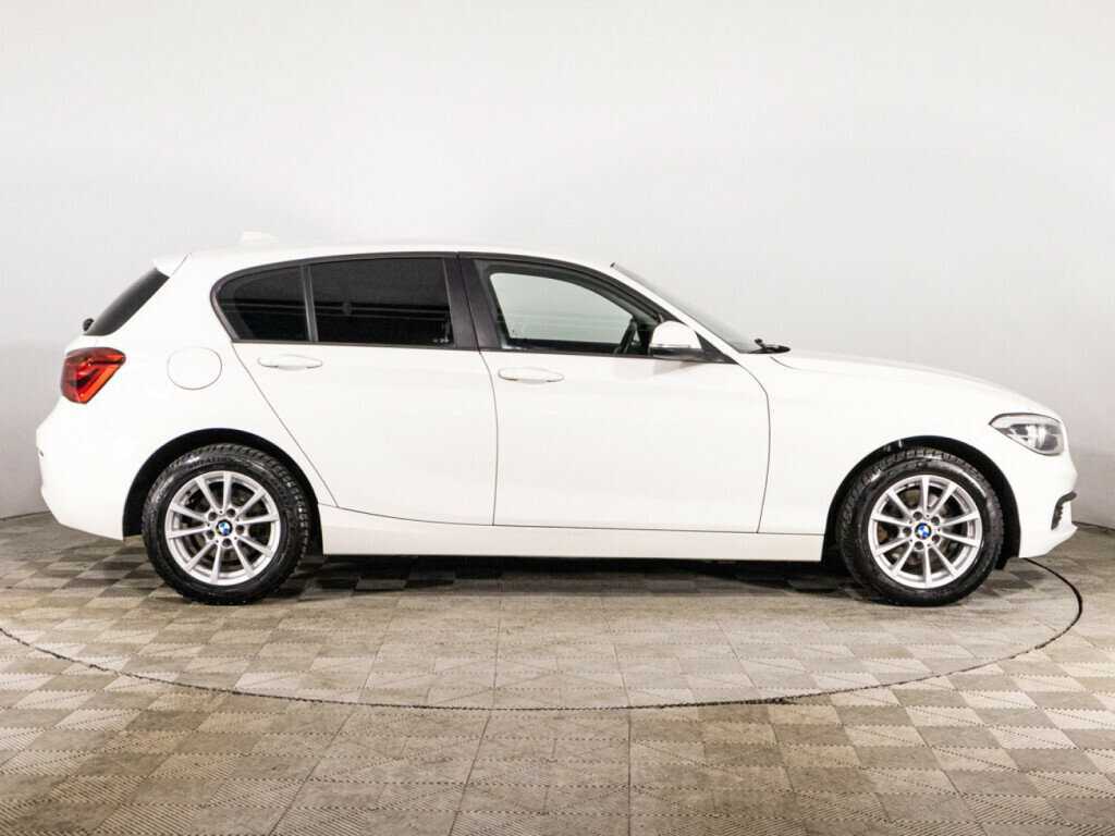 Купить BMW 1 серии 120i, 2016, 172 177 км, фото №4