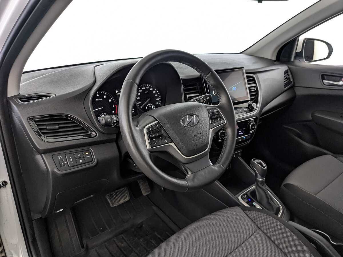 Купить Hyundai Solaris, 2021, 101 042 км, фото №15