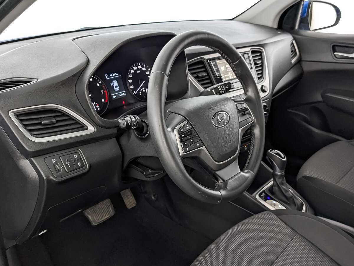 Купить Hyundai Solaris, 2018, 214 065 км, фото №15