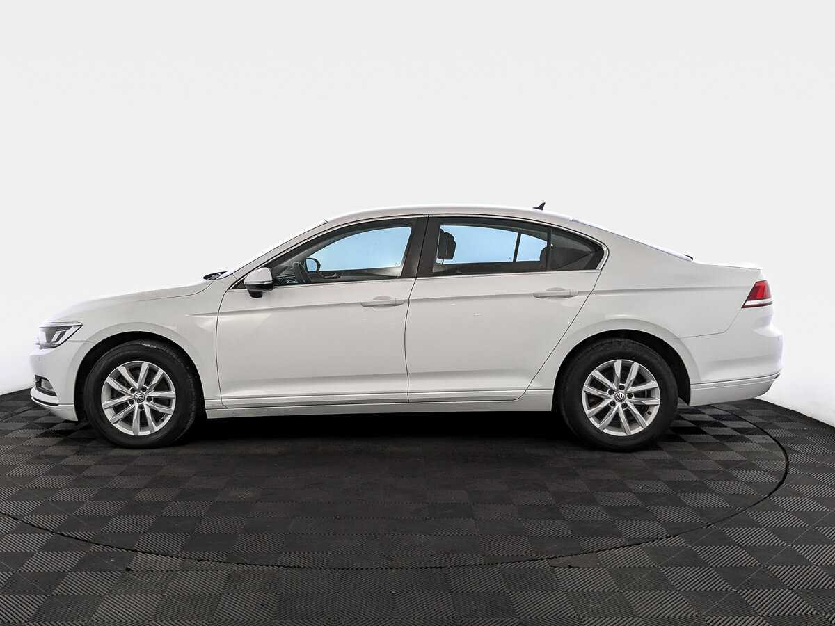 Купить Volkswagen Passat, 2019, 56 357 км, фото №8