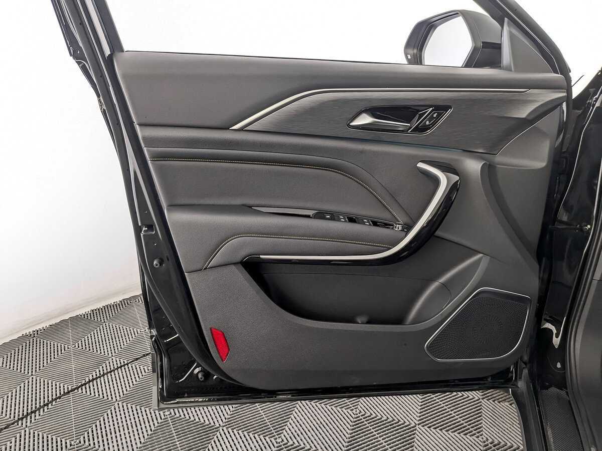 Купить FAW Bestune T77, 2022, 25 115 км, фото №18