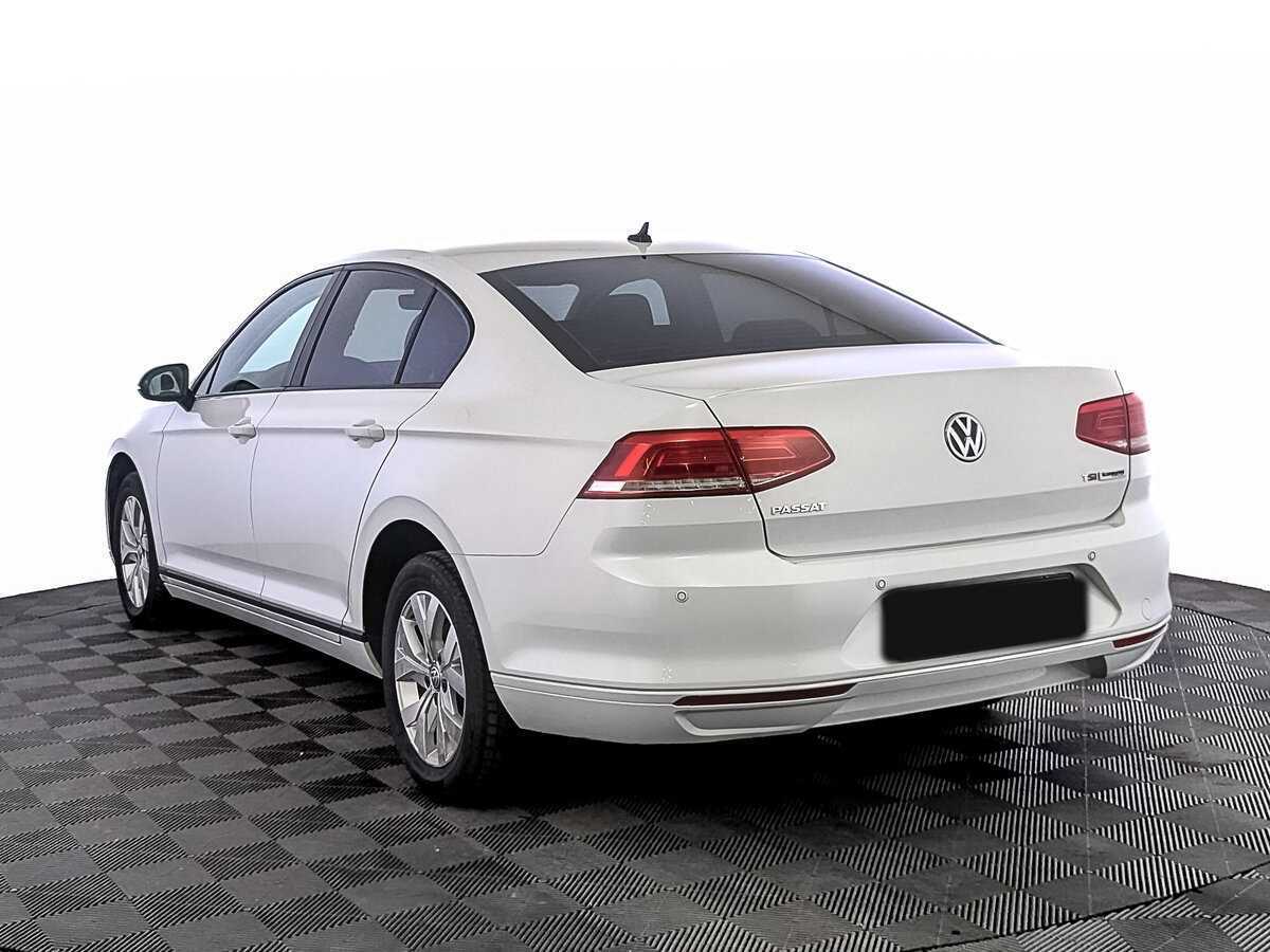 Купить Volkswagen Passat, 2017, 120 532 км, фото №7