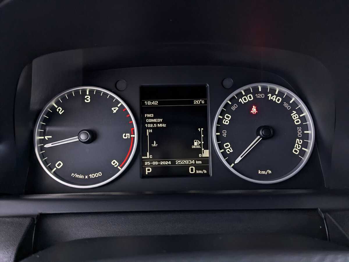 Купить Land Rover Discovery, 2012, 252 833 км, фото №16