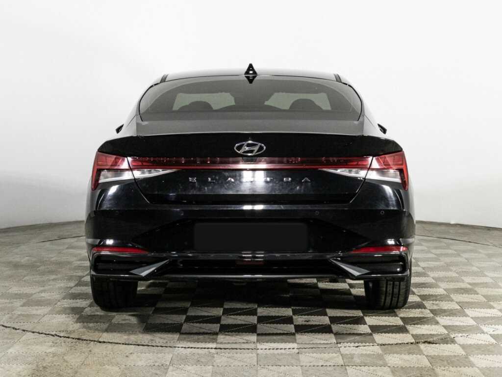 Купить Hyundai Elantra, 2021, 38 804 км, фото №6