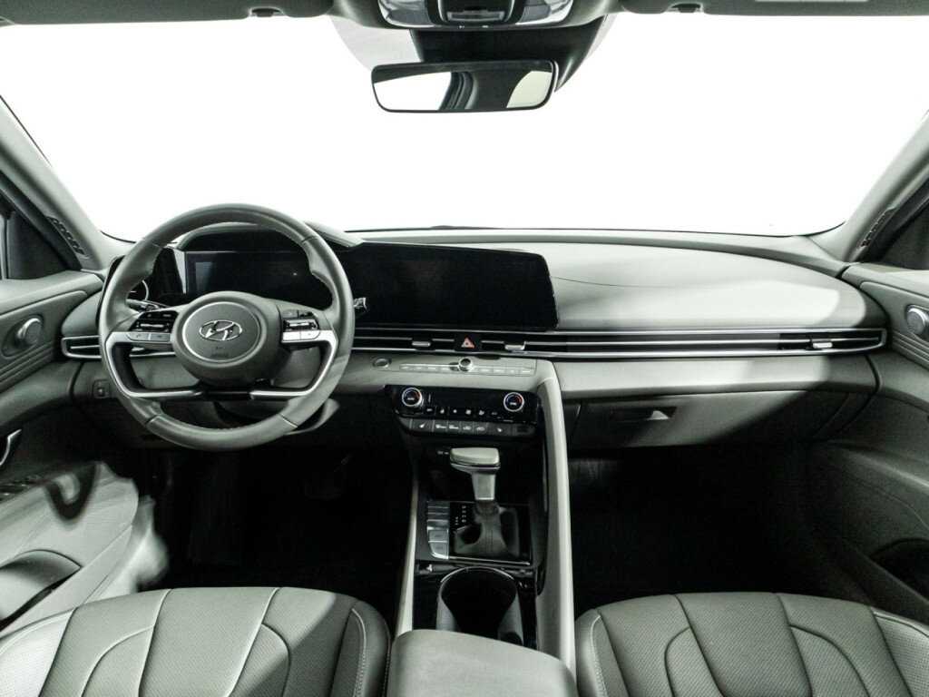 Купить Hyundai Elantra, 2021, 38 804 км, фото №13