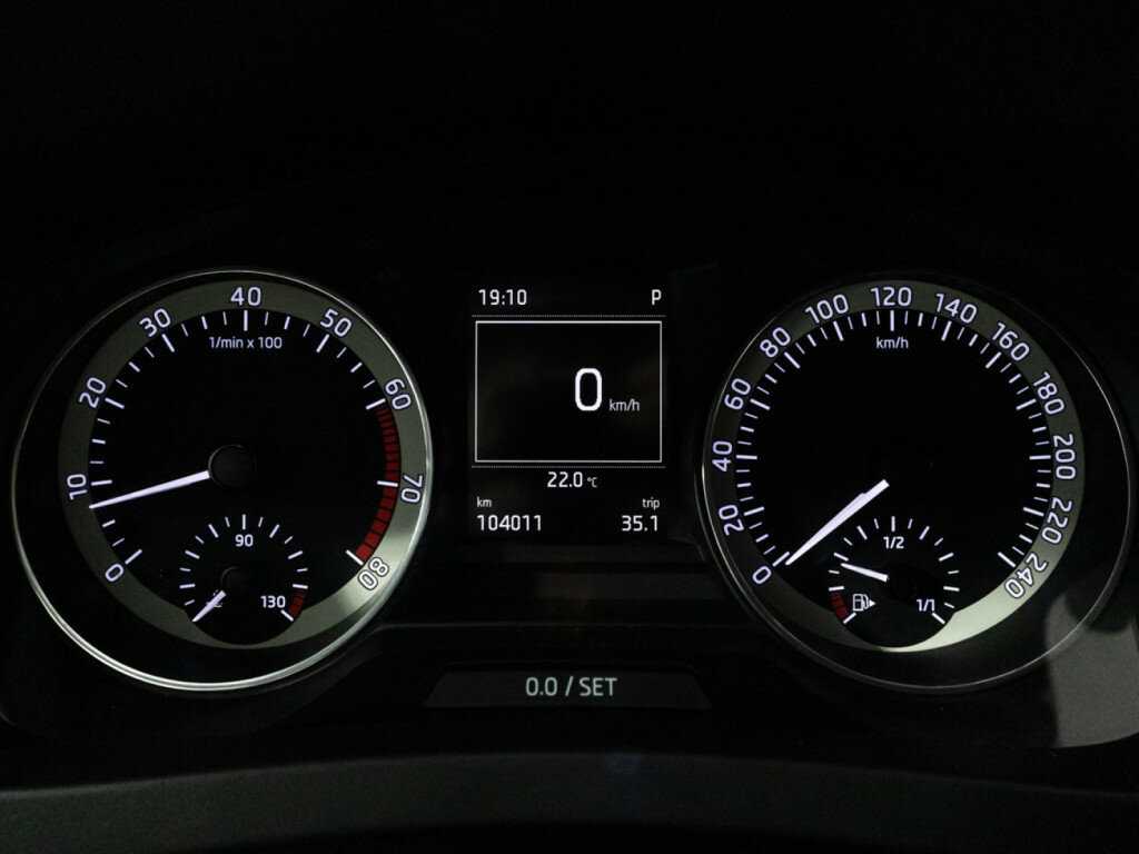 Купить Skoda Rapid, 2016, 103 950 км, фото №12