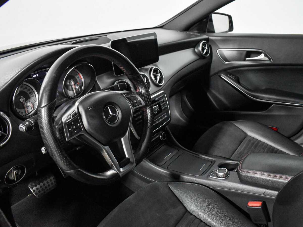 Купить Mercedes-Benz CLA 200, 2013, 129 288 км, фото №6
