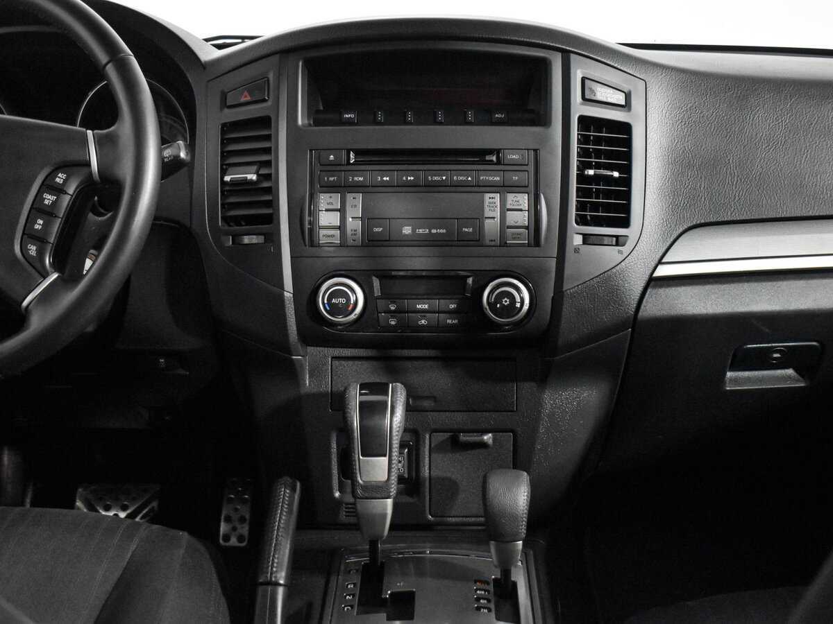 Купить Mitsubishi Pajero, 2013, 233 911 км, фото №12