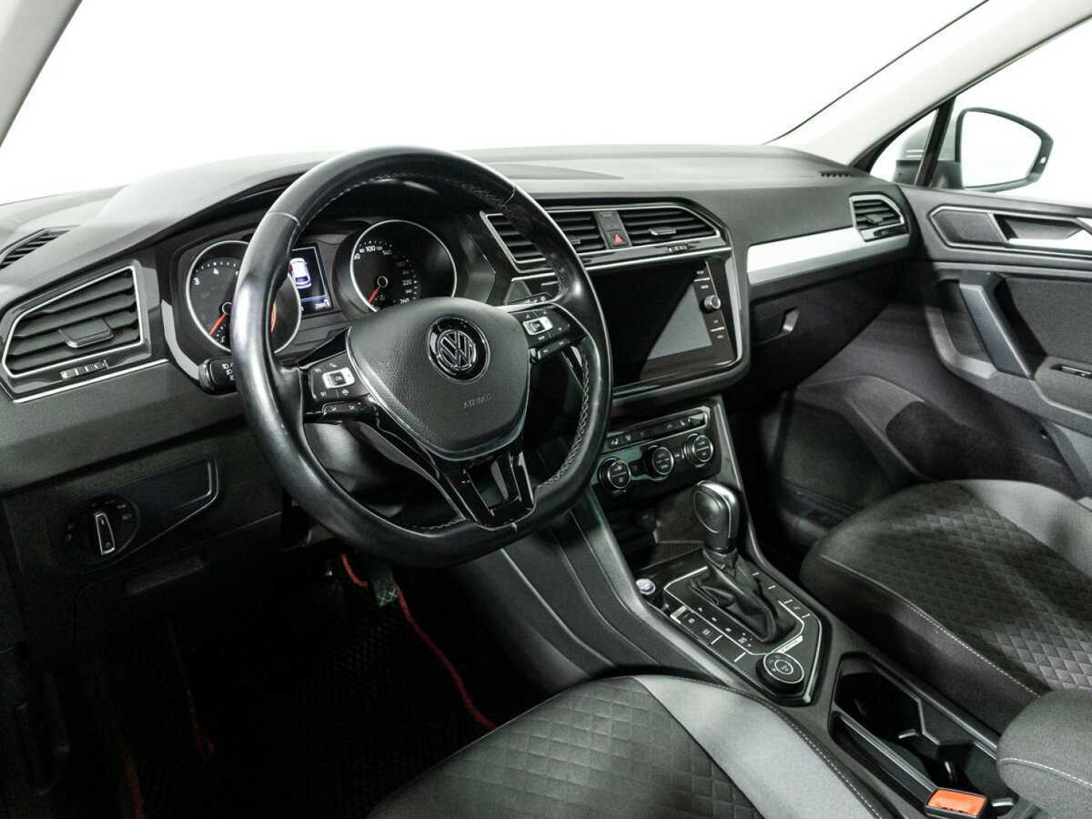 Купить Volkswagen Tiguan, 2019, 115 779 км, фото №8