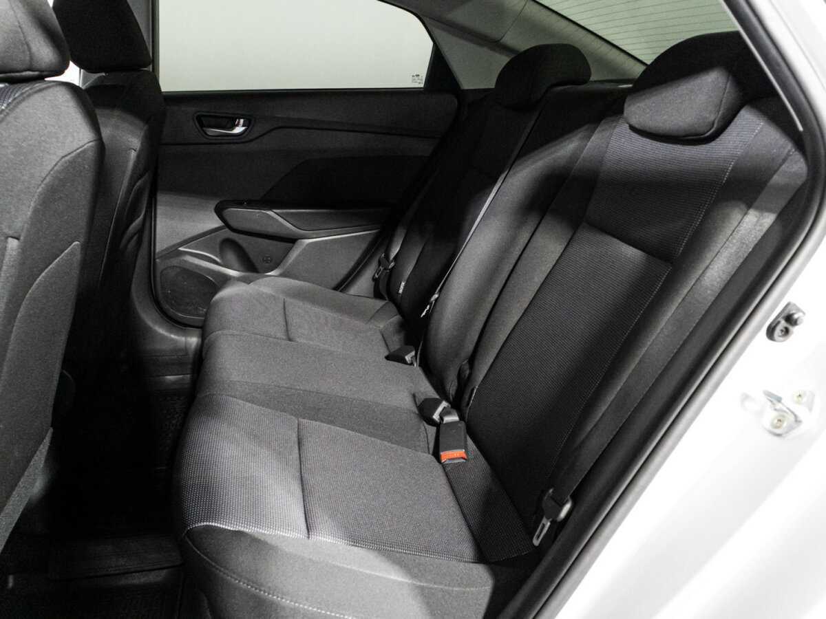 Купить Hyundai Solaris, 2022, 103 300 км, фото №10