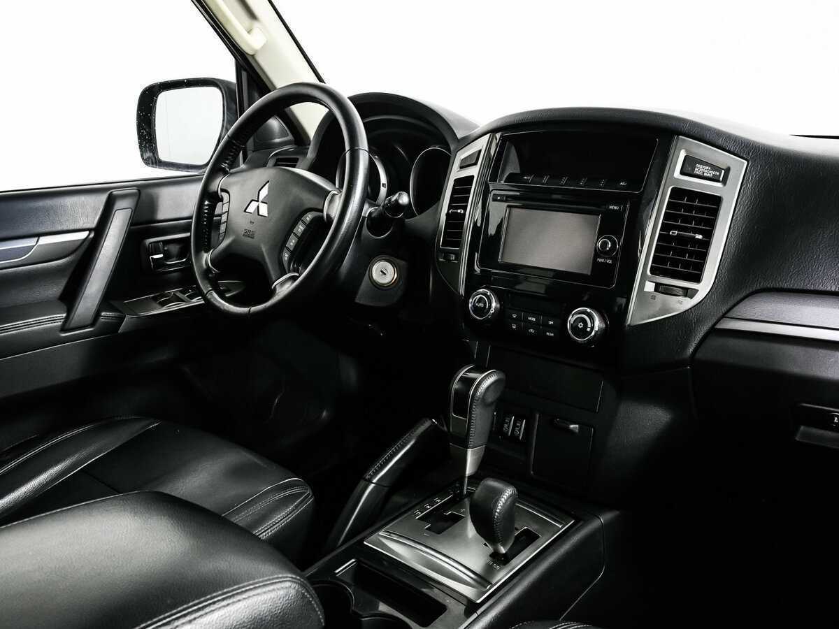 Купить Mitsubishi Pajero, 2015, 122 806 км, фото №9
