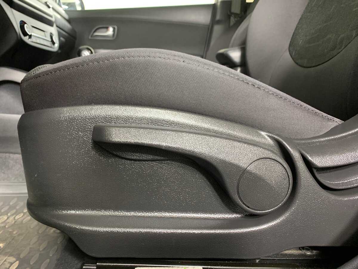 Купить Kia Rio, 2016, 53 000 км, фото №14