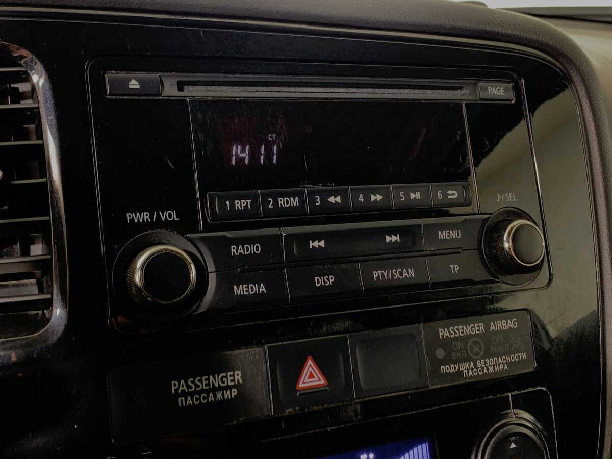 Купить Mitsubishi Outlander, 2017, 275 602 км, фото №16