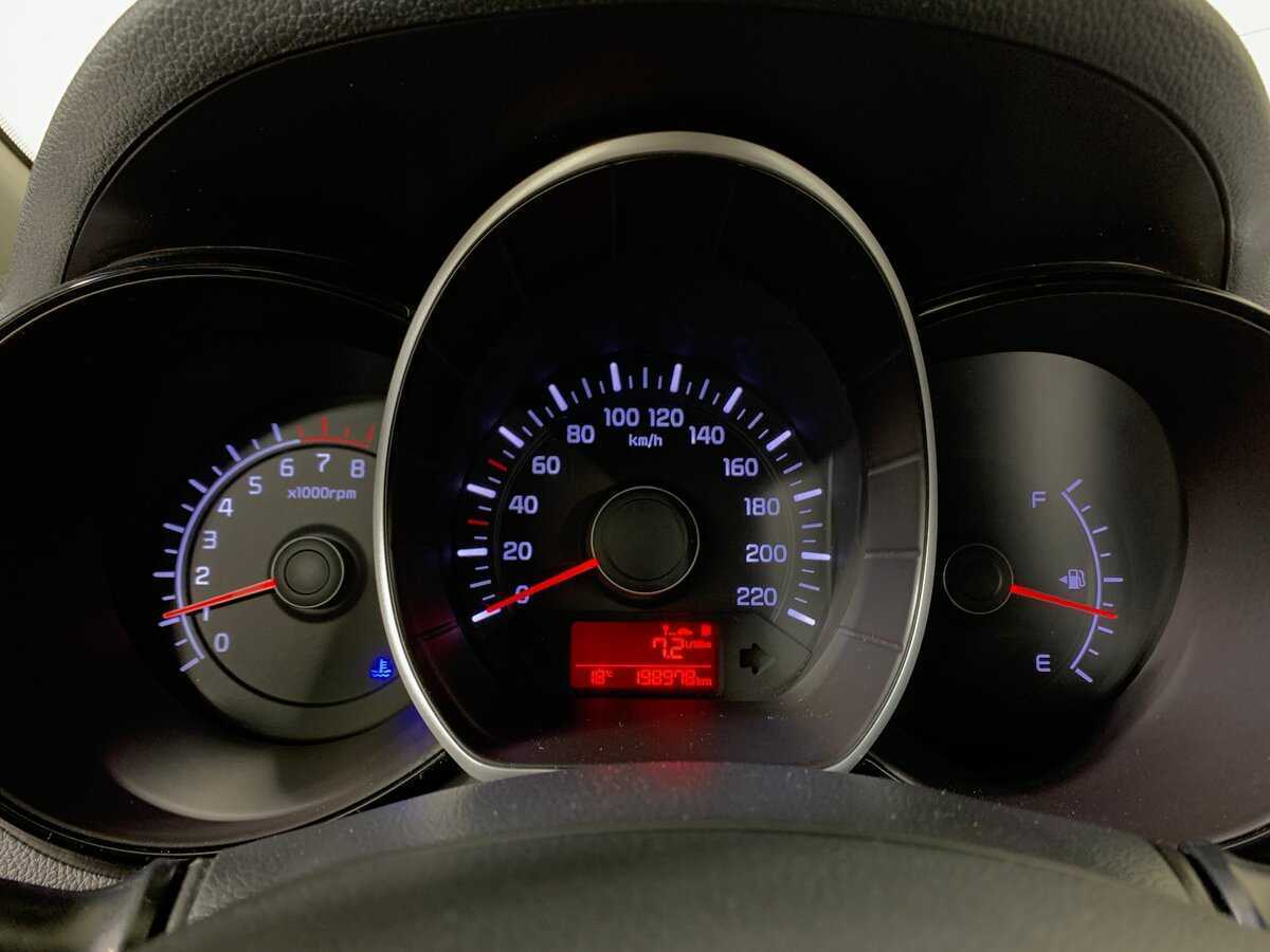 Купить Kia Rio, 2016, 198 980 км, фото №15