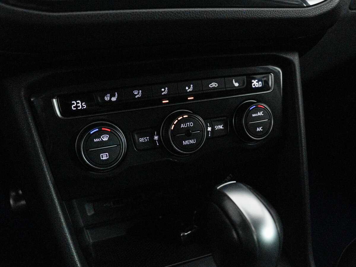 Купить Volkswagen Tiguan, 2019, 144 834 км, фото №13