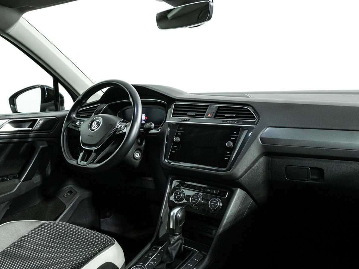 Купить Volkswagen Tiguan, 2019, 129 327 км, фото №9