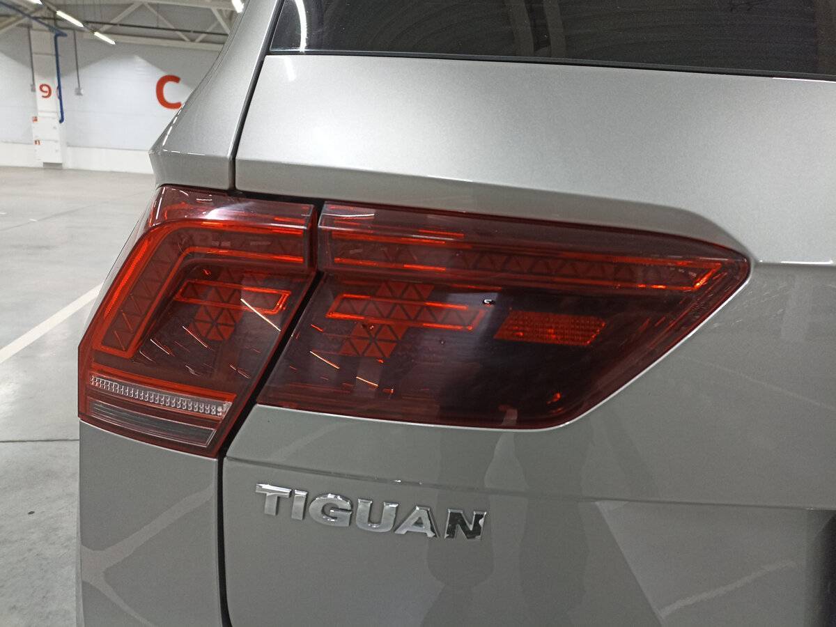 Купить Volkswagen Tiguan, 2017, 94 001 км, фото №9