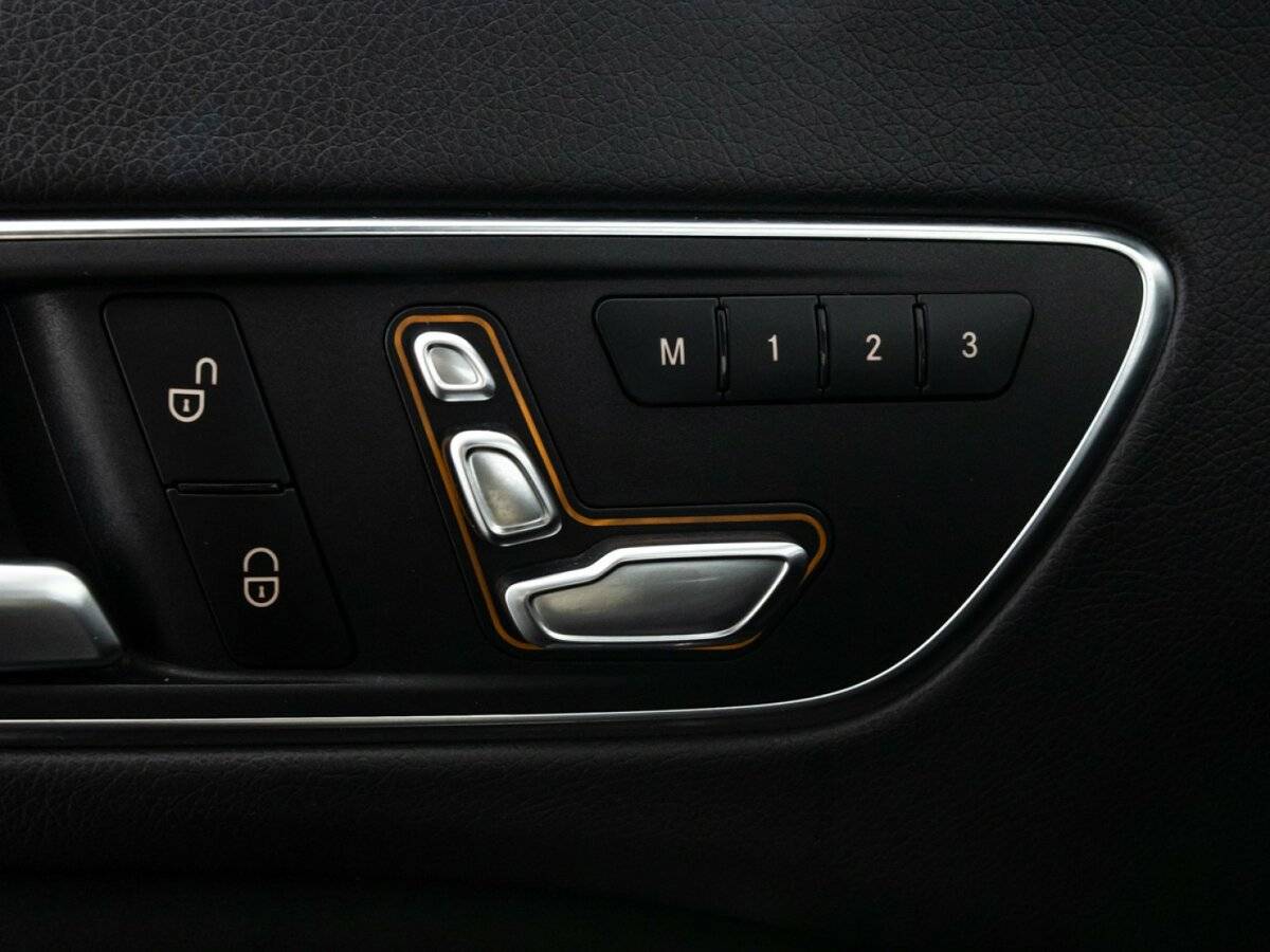 Купить Mercedes-Benz CLA 200, 2018, 116 488 км, фото №19